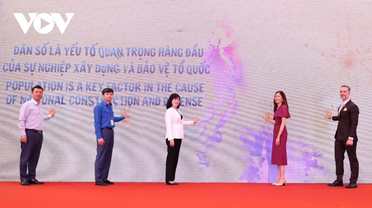 De xuat ho tro tien mat, nghi thai san trong luat dan so moi hinh anh 3