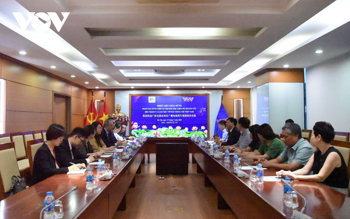 vov tiếp Đoàn đại biểu cục ptth khu tự trị dân tộc choang quảng tây, trung quốc hình ảnh 1 vov tiep Doan dai bieu cuc ptth khu tu tri dan toc choang quang tay, trung quoc hinh anh 1