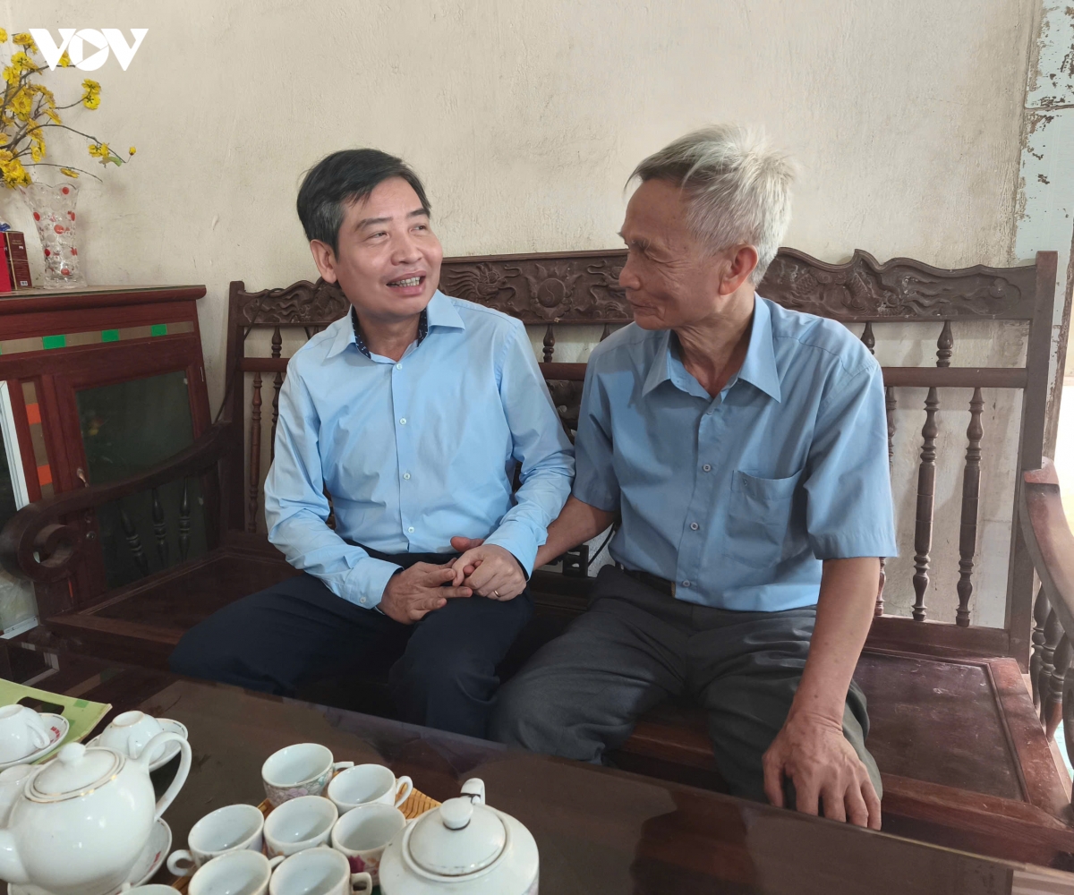 xa ea bung Dak lak phat trien kinh te gan voi giu vung bien gioi hinh anh 2