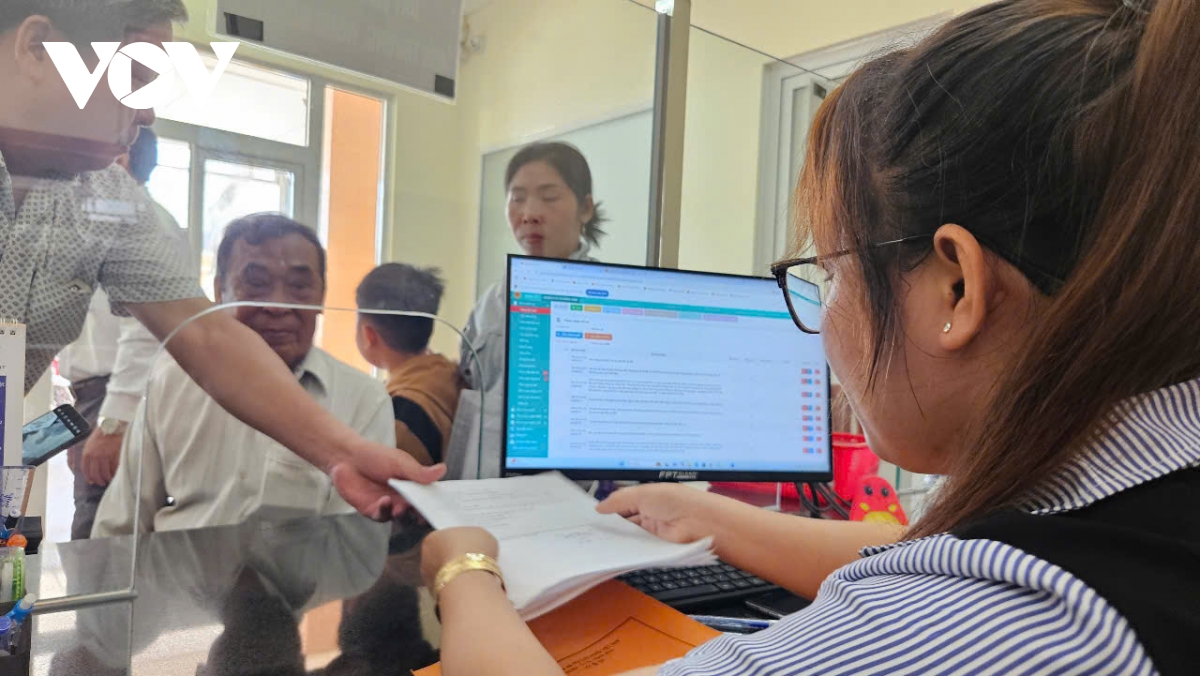 Ngày đầu vận hành mô hình chính quyền hai cấp ở Đồng Nai và Tây Ninh