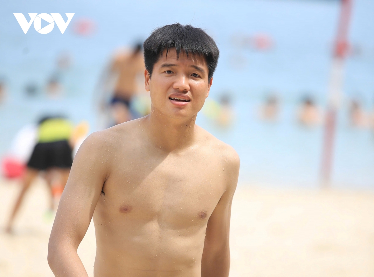 cau thu, hlv quoc te co trai nghiem kho quen ben le giai cong an Dong nam A 2025 hinh anh 9