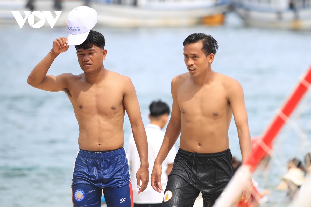 cau thu, hlv quoc te co trai nghiem kho quen ben le giai cong an Dong nam A 2025 hinh anh 12