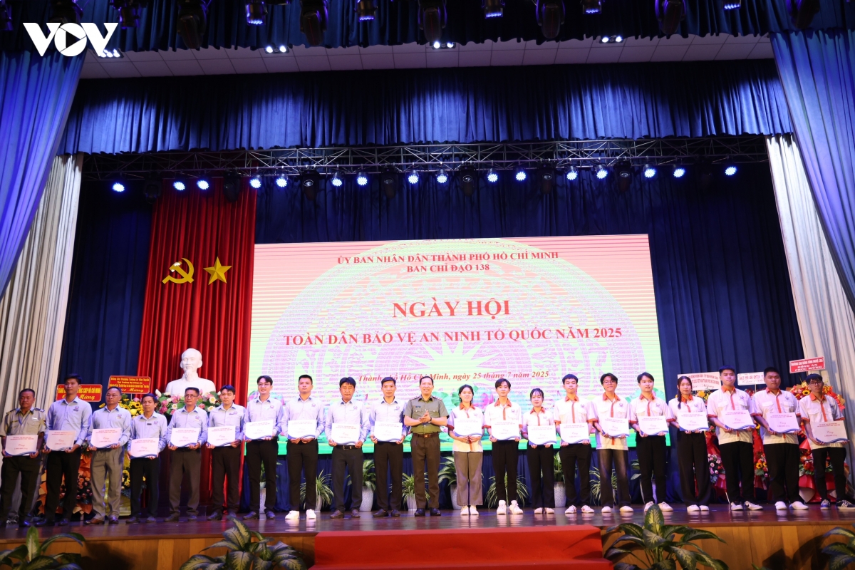 nhieu mo hinh an ninh to quoc cua tp.hcm duoc nhan rong toan quoc hinh anh 4