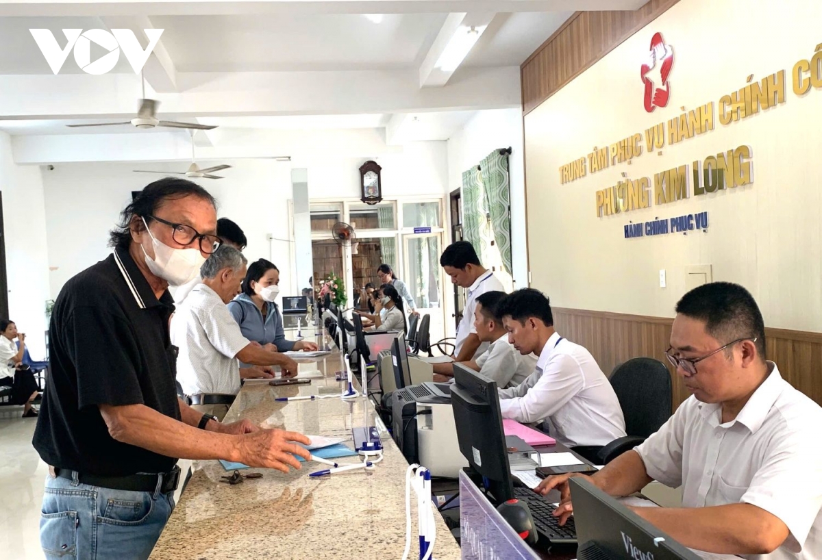 toàn cảnh ngày đầu vận hành chính quyền địa phương 2 cấp tại 34 tỉnh, thành phố hình ảnh 16 toan canh ngay dau van hanh chinh quyen dia phuong 2 cap tai 34 tinh, thanh pho hinh anh 16