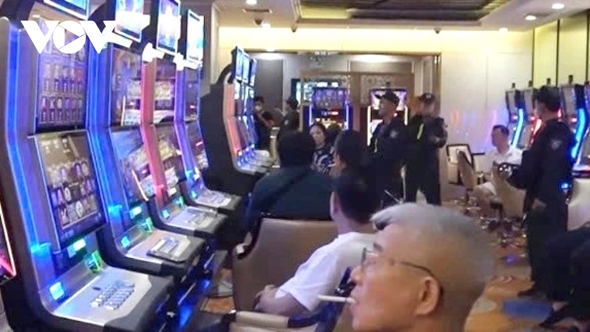Nóng 24h: Vụ án đánh bạc King Club: Cựu Hiệu phó "sát phạt" hơn 137.000 USD là ai?
