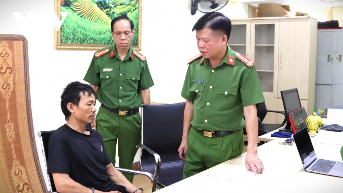 tu nghe an len son la gia la nguoi chua benh roi hiep dam be gai duoi 16 tuoi hinh anh 1