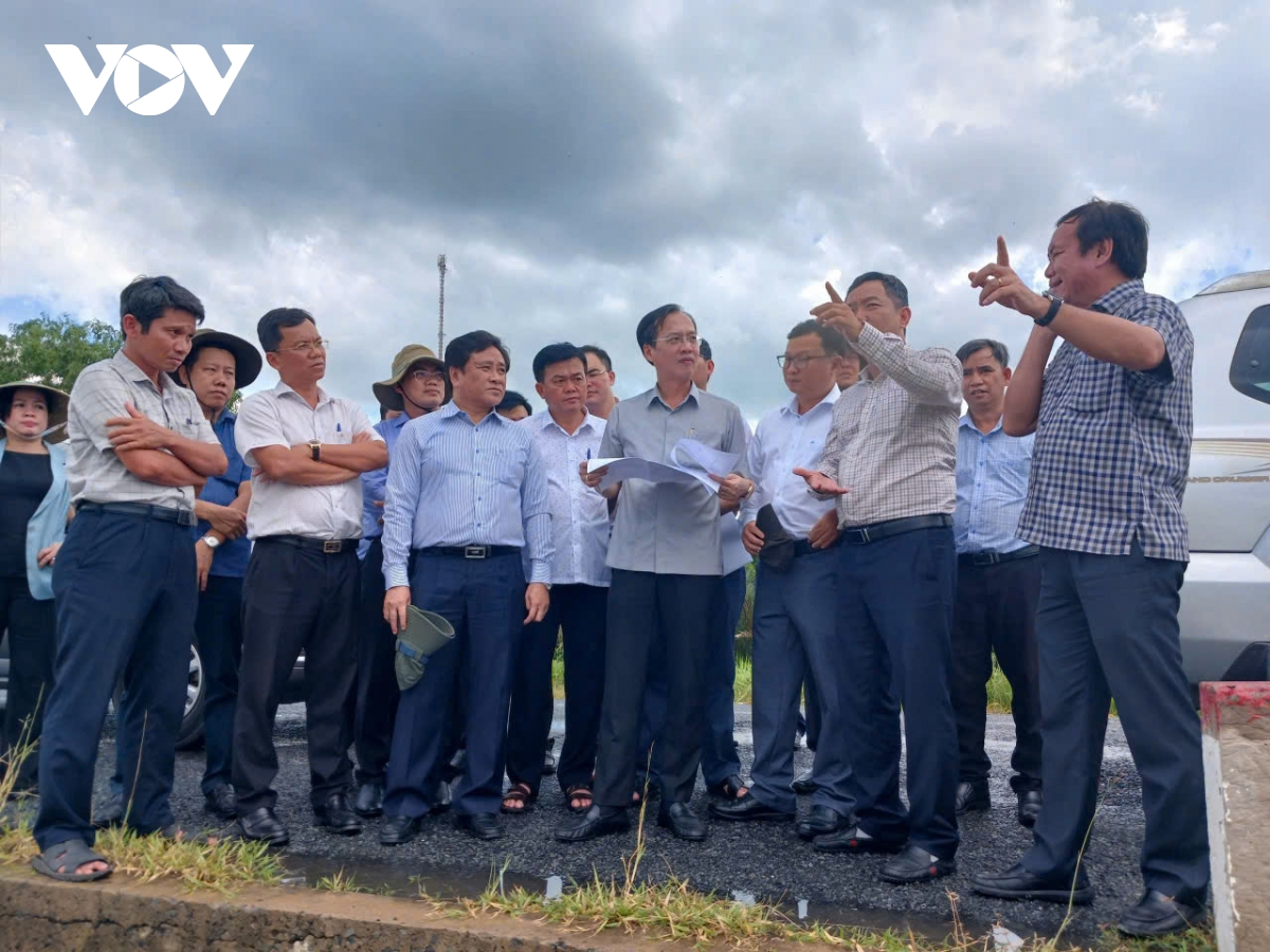 Tân Chủ tịch UBND tỉnh Đồng Tháp kiểm tra các dự án trọng điểm sau sáp nhập