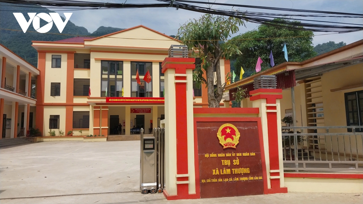 lào cai các xã mới tăng cường hướng dẫn người dân làm thủ tục hành chính hình ảnh 1 lao cai cac xa moi tang cuong huong dan nguoi dan lam thu tuc hanh chinh hinh anh 1