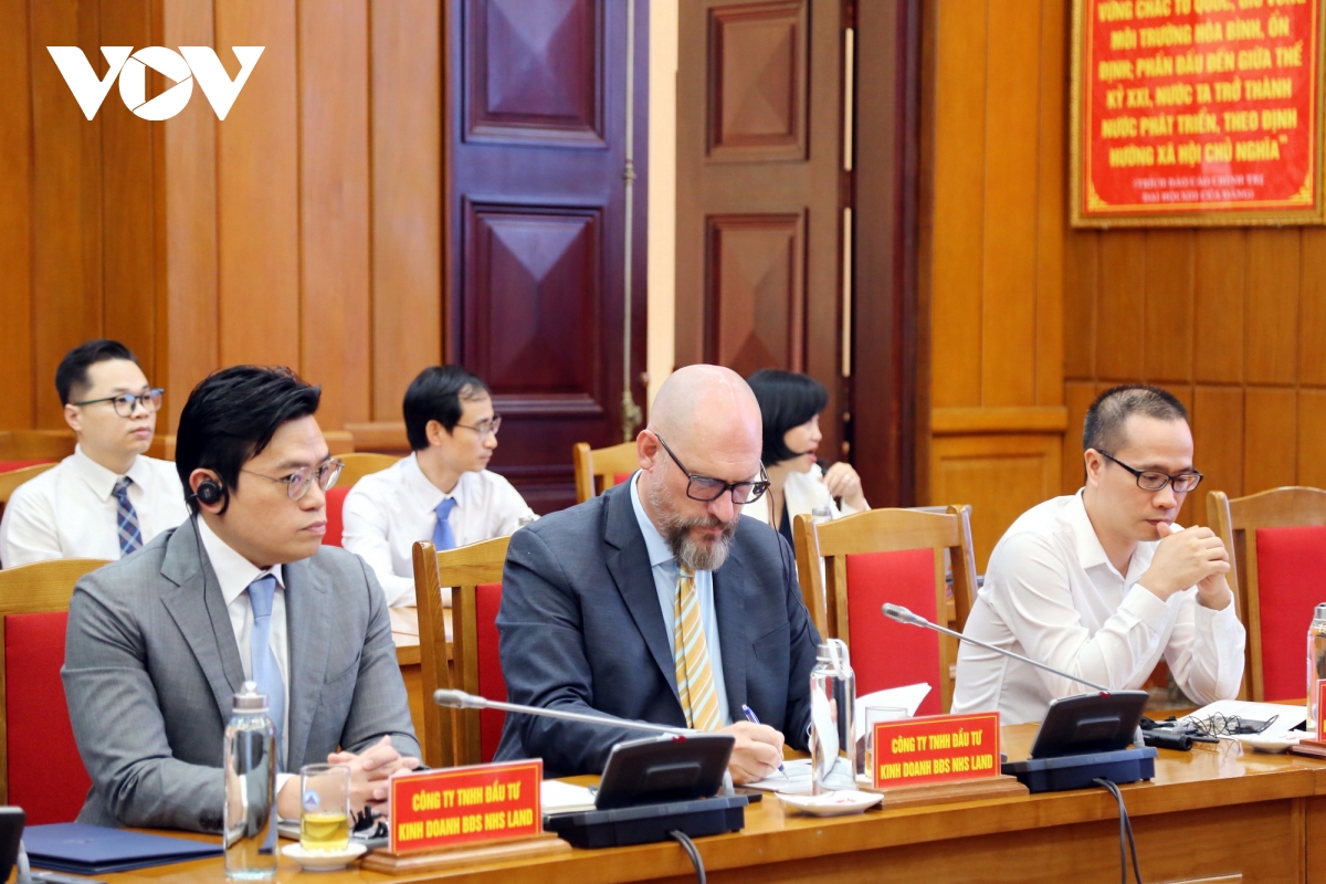 Đà nẵng ký hợp tác phát triển trung tâm tài chính quốc tế với đối tác singapore hình ảnh 5 Da nang ky hop tac phat trien trung tam tai chinh quoc te voi doi tac singapore hinh anh 5