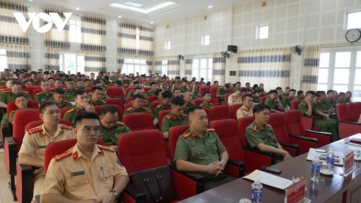 cao bằng tập huấn nghiệp vụ đăng ký xe, cấp đổi gplx cho công an xã hình ảnh 2 cao bang tap huan nghiep vu dang ky xe, cap doi gplx cho cong an xa hinh anh 2