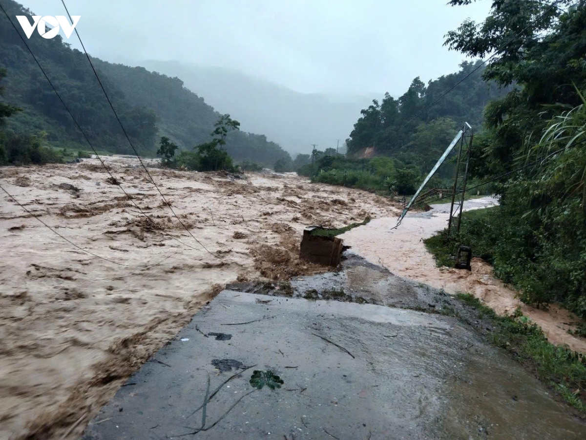 lu quet xuat hien o xa bien gioi nhon mai nghe an hinh anh 1