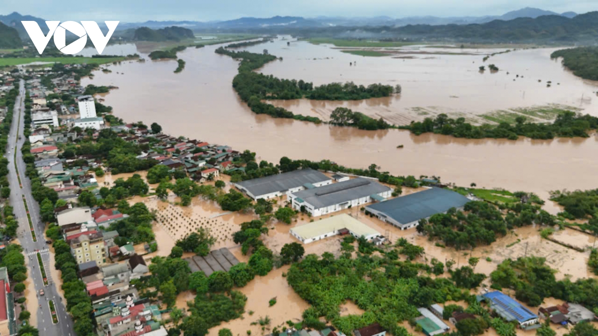 Nghệ An thiệt hại hơn 3.390 tỷ đồng do mưa lũ, 9 xã vẫn bị cô lập