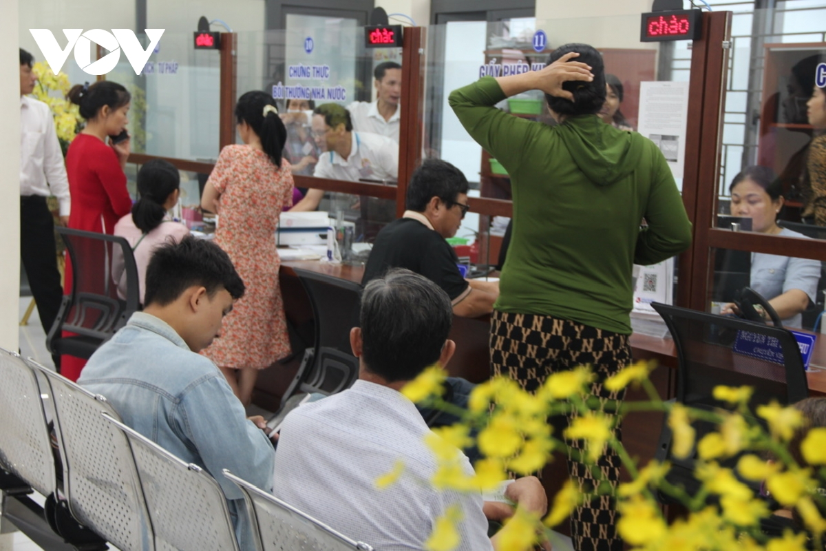 vận hành chính quyền hai cấp phát sinh trục trặc, người dân thông cảm hình ảnh 1 van hanh chinh quyen hai cap phat sinh truc trac, nguoi dan thong cam hinh anh 1