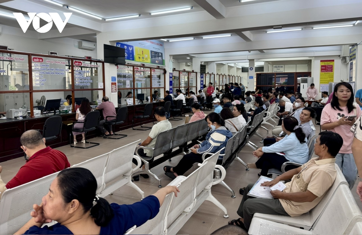 vận hành chính quyền hai cấp phát sinh trục trặc, người dân thông cảm hình ảnh 5 van hanh chinh quyen hai cap phat sinh truc trac, nguoi dan thong cam hinh anh 5