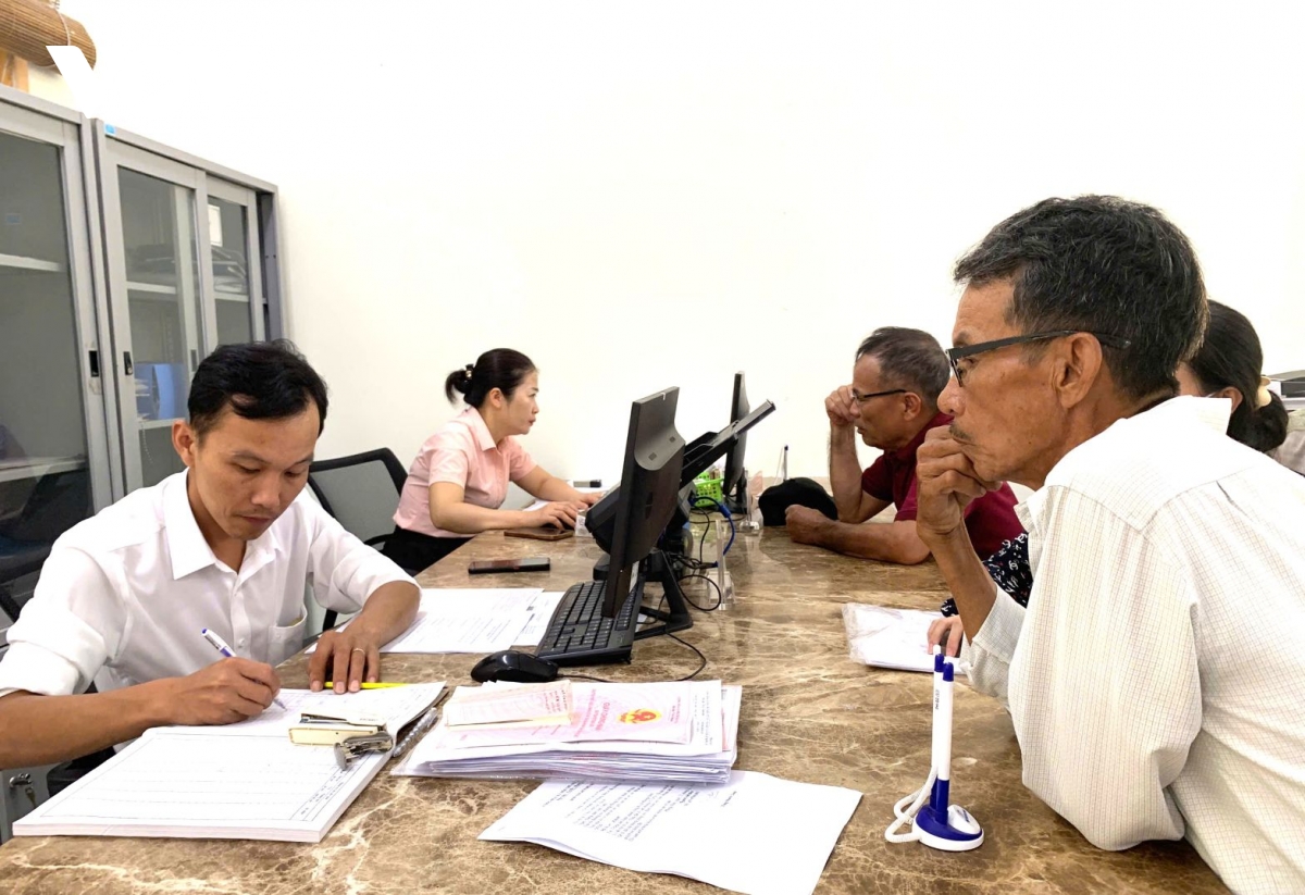 tháo gỡ khó khăn trong vận hành mô hình chính quyền mới tại các xã miền núi ở huế hình ảnh 2 thao go kho khan trong van hanh mo hinh chinh quyen moi tai cac xa mien nui o hue hinh anh 2