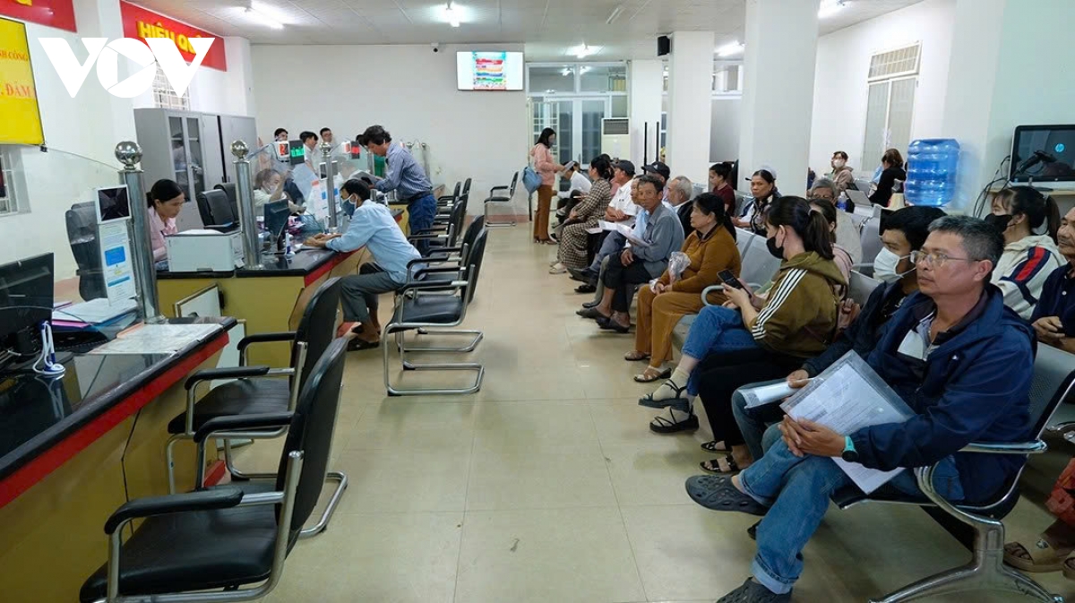 nguoi dan mien trung noi gi ve mo hinh chinh quyen 2 cap hinh anh 1