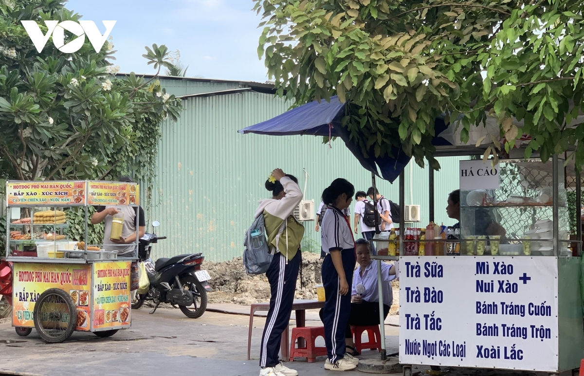 TP.HCM tập huấn an toàn thực phẩm cho cán bộ và trường học sau sáp nhập
