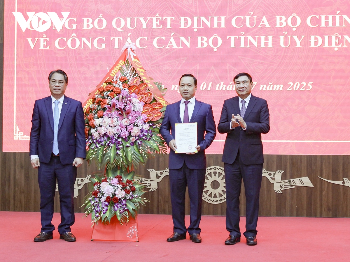 bộ chính trị điều động ông trần tiến dũng giữ chức phó bí thư tỉnh ủy Điện biên hình ảnh 1 bo chinh tri dieu dong ong tran tien dung giu chuc pho bi thu tinh uy Dien bien hinh anh 1