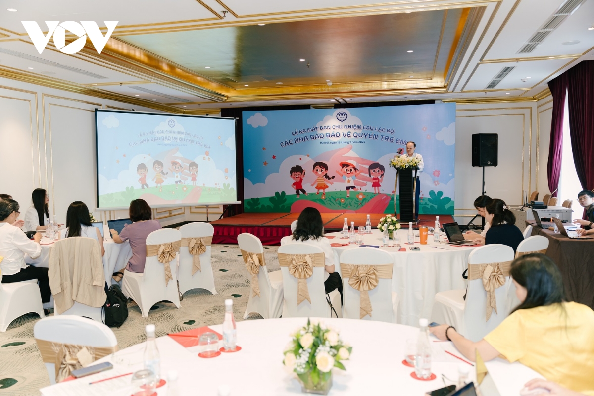 ra mắt clb các nhà báo bảo vệ quyền trẻ em chung tay vì một tuổi thơ an toàn hình ảnh 1 ra mat clb cac nha bao bao ve quyen tre em chung tay vi mot tuoi tho an toan hinh anh 1