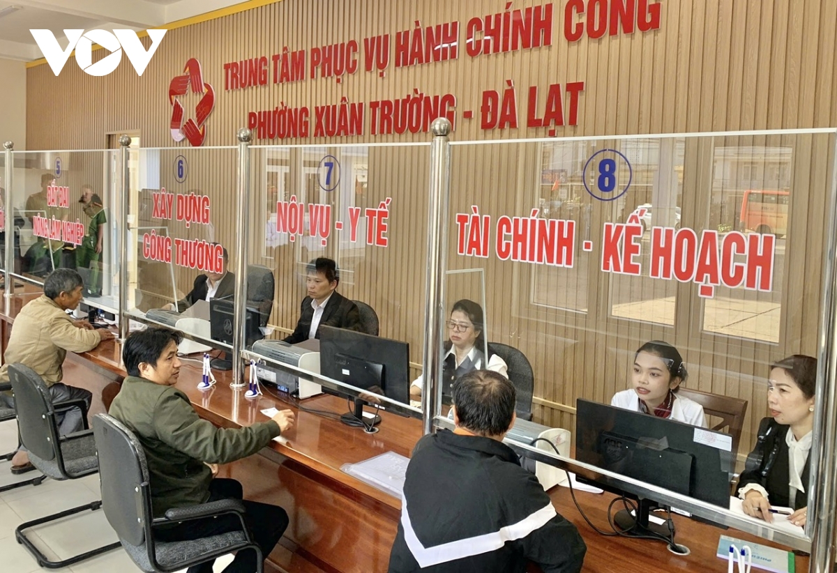 Lâm Đồng: 124 đơn vị cấp xã chính thức đi vào hoạt động phục vụ nhân dân