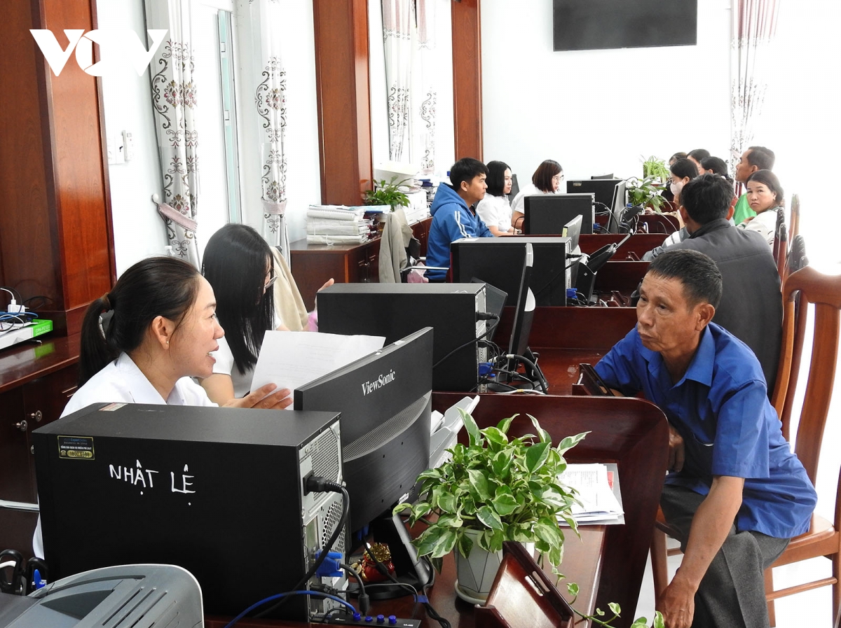 toàn cảnh ngày đầu vận hành chính quyền địa phương 2 cấp tại 34 tỉnh, thành phố hình ảnh 9 toan canh ngay dau van hanh chinh quyen dia phuong 2 cap tai 34 tinh, thanh pho hinh anh 9