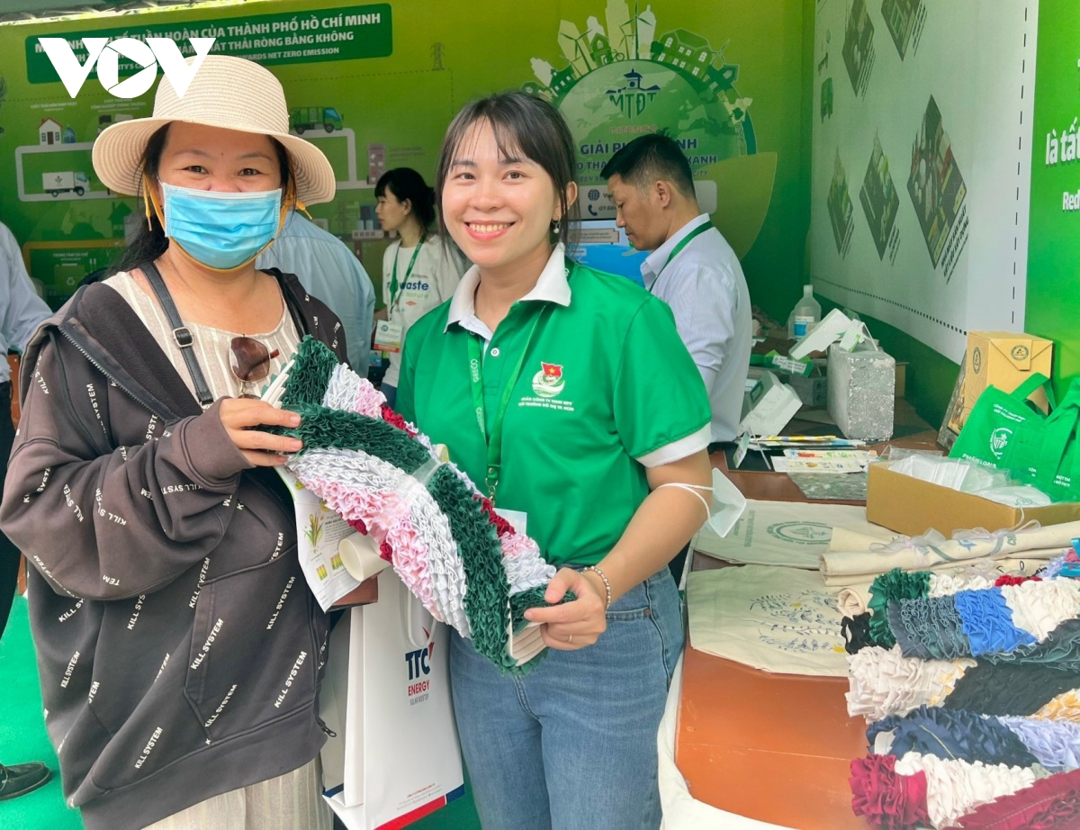 Hành trình xanh từ sản xuất đến tiêu dùng