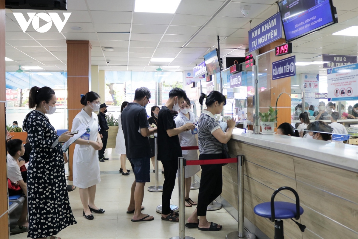 y tế hà nội ứng trực 24 24, sẵn sàng tiếp nhận, cấp cứu nạn nhân bão số 3 hình ảnh 1 y te ha noi ung truc 24 24, san sang tiep nhan, cap cuu nan nhan bao so 3 hinh anh 1