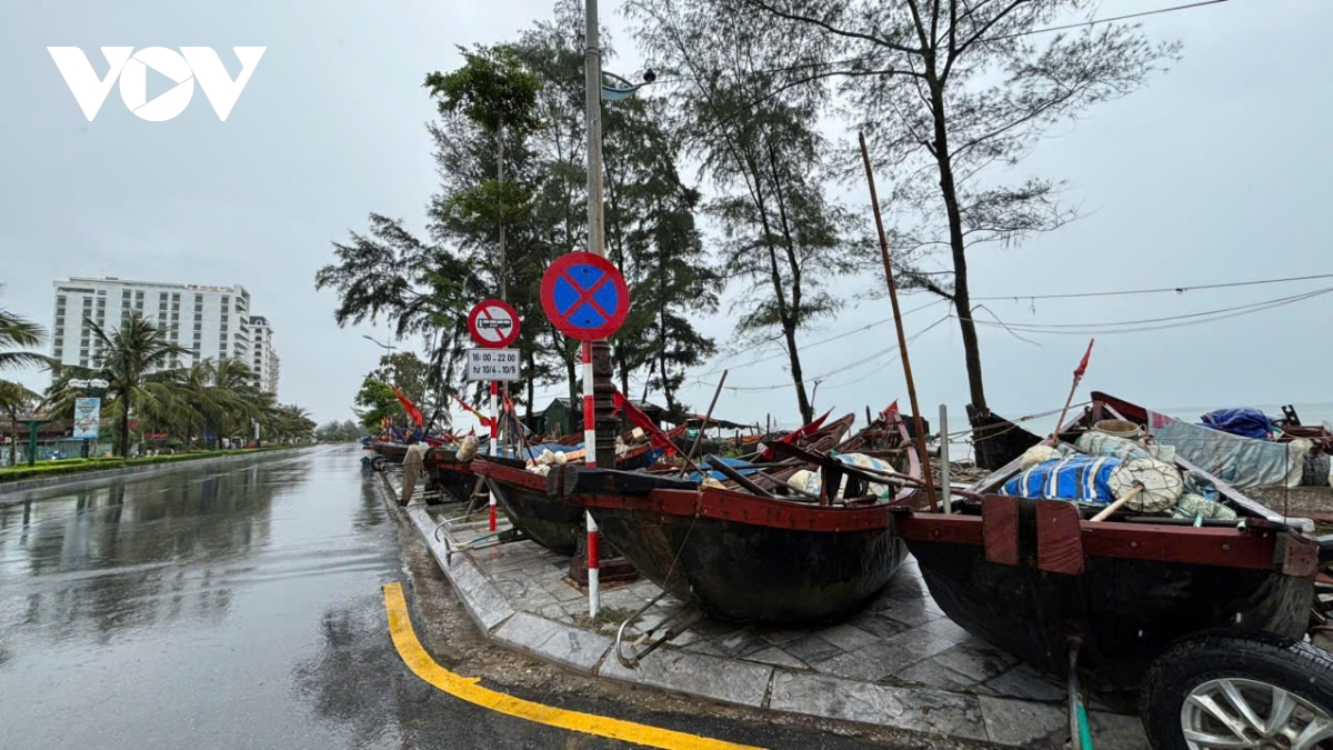 thanh hoa quyet liet trien khai dong bo cac bien phap phong, chong bao so 3 hinh anh 3