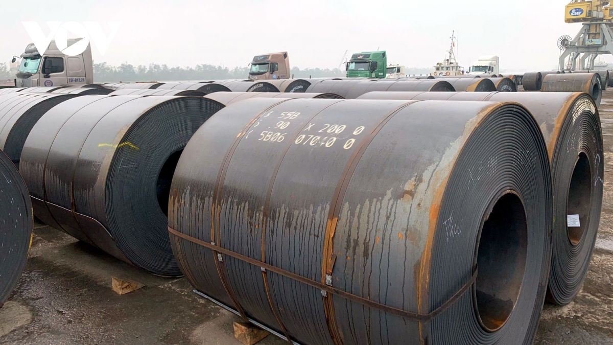 nhập khẩu thép cán nóng khổ rộng tăng bất thường - có dấu hiệu lẩn tránh thuế hình ảnh 1 nhap khau thep can nong kho rong tang bat thuong - co dau hieu lan tranh thue hinh anh 1