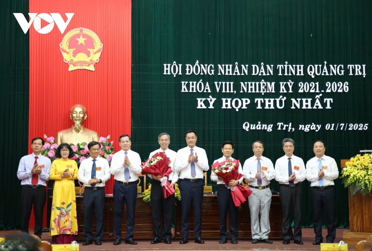 Ong nguyen Dang quang lam chu tich hDnd tinh quang tri hinh anh 2