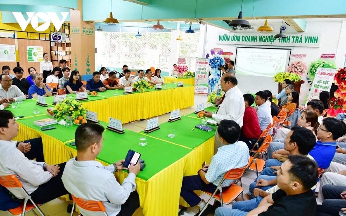 giáo dục côn Đảo vươn tầm từ liên kết hình ảnh 2 giao duc con Dao vuon tam tu lien ket hinh anh 2