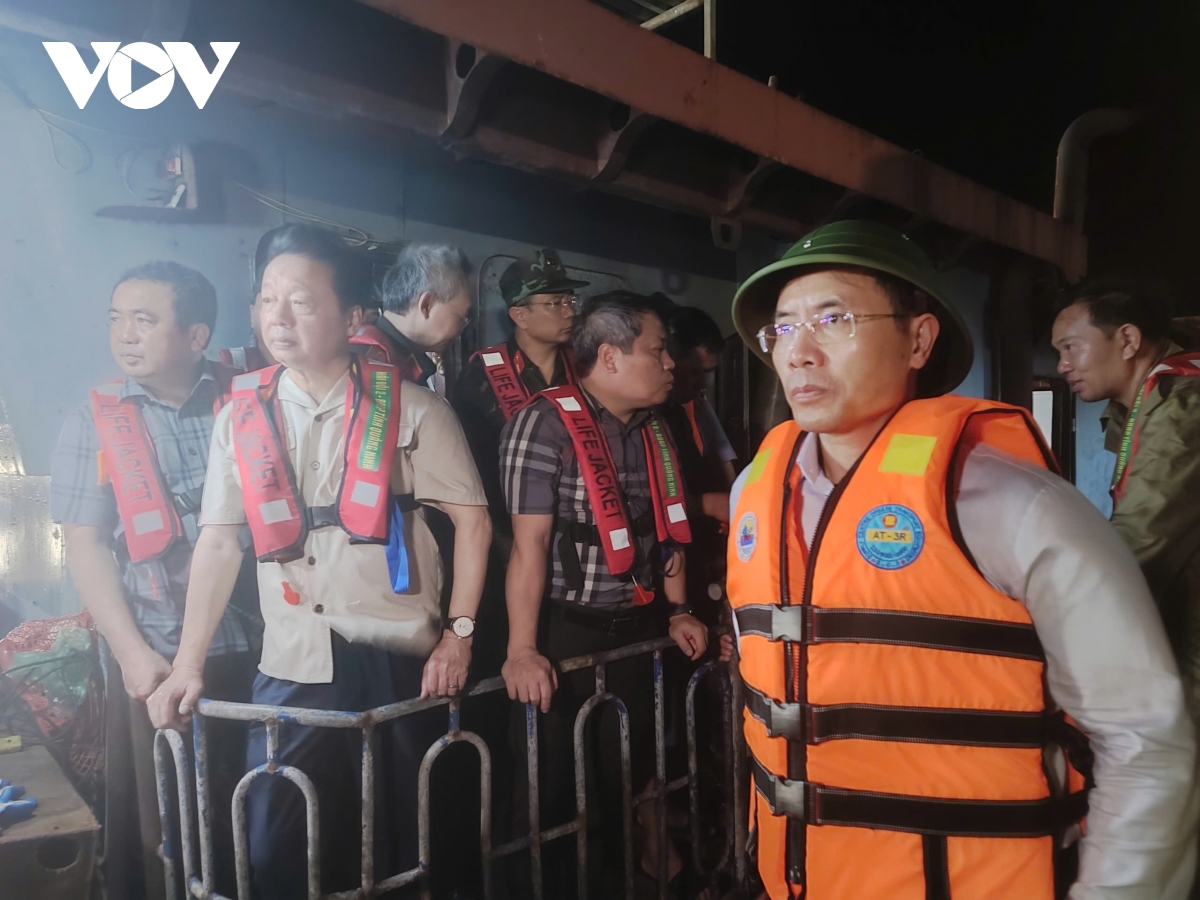 quang ninh ho tro cac gia dinh nan nhan vu lat tau du lich tren vinh ha long hinh anh 2
