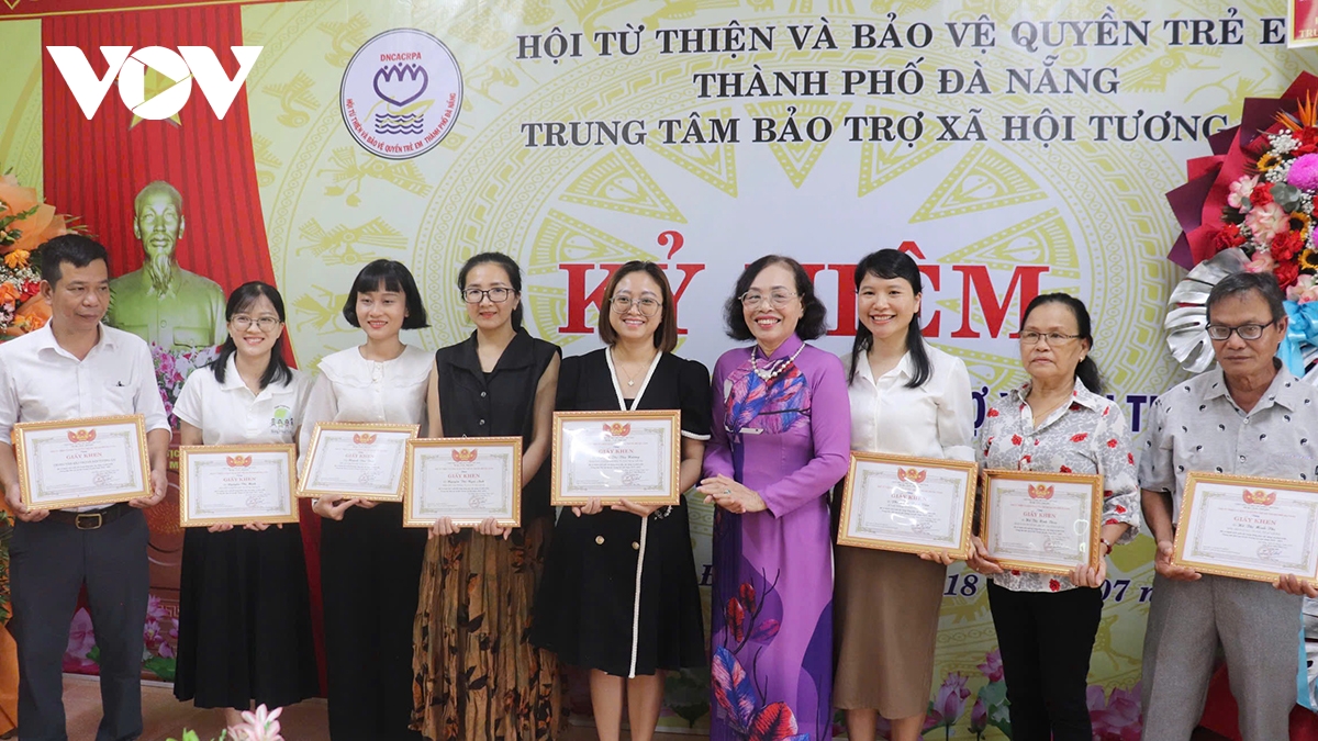 Đà nẵng hơn 100 tỷ đồng chăm lo trẻ em hoàn cảnh đặc biệt khó khăn hình ảnh 2 Da nang hon 100 ty dong cham lo tre em hoan canh dac biet kho khan hinh anh 2