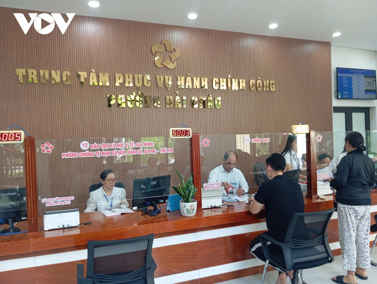 chinh quyen dia phuong 2 cap o Da nang Dong bang bat nhip, mien nui con vuong mac hinh anh 1