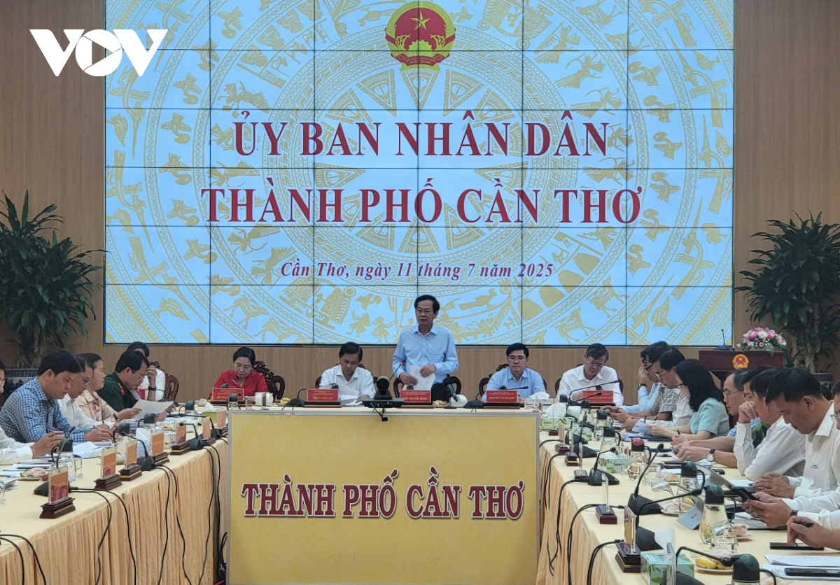 lãnh đạo cần thơ chỉ đạo giải quyết khó khăn để cấp xã hoạt động thông suốt hình ảnh 3 lanh dao can tho chi dao giai quyet kho khan de cap xa hoat dong thong suot hinh anh 3