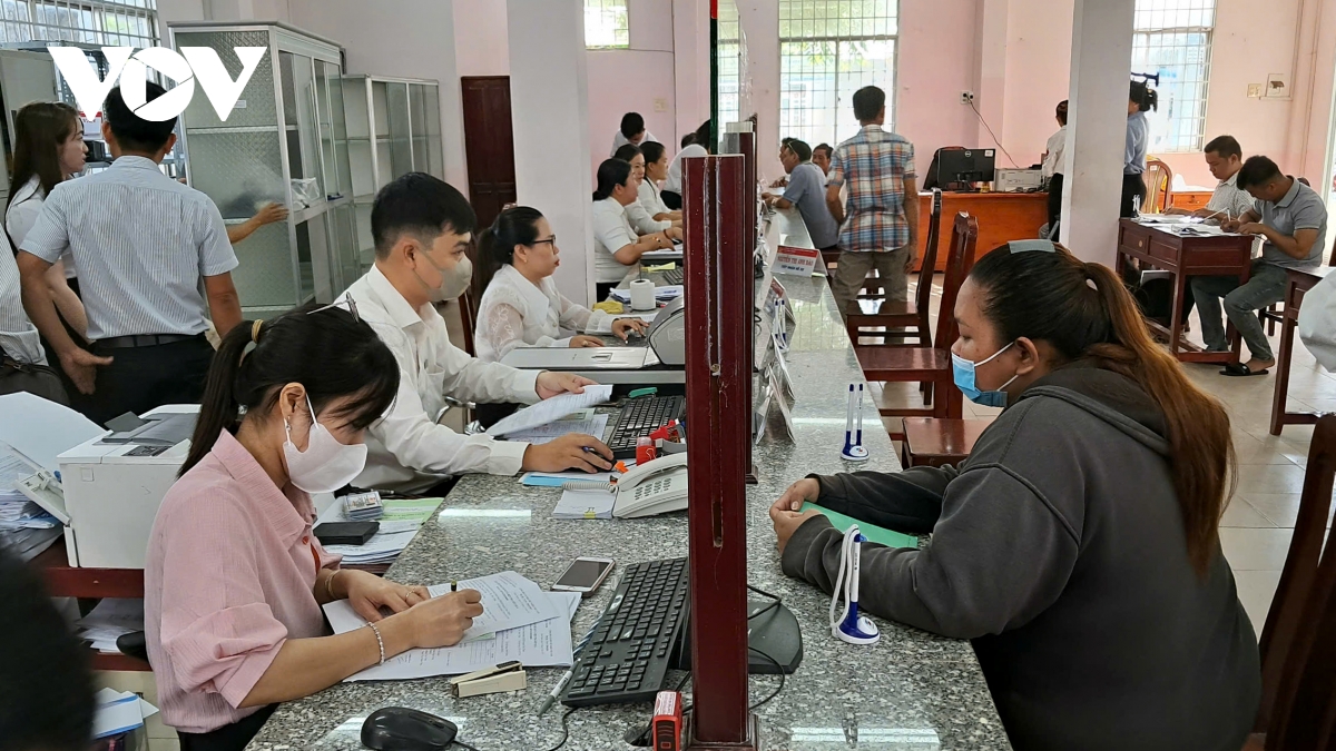 toàn cảnh ngày đầu vận hành chính quyền địa phương 2 cấp tại 34 tỉnh, thành phố hình ảnh 14 toan canh ngay dau van hanh chinh quyen dia phuong 2 cap tai 34 tinh, thanh pho hinh anh 14