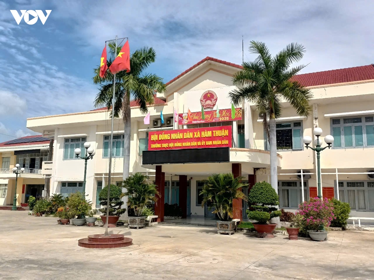 danh sach bi thu, chu tich 69 xa, phuong moi cua binh thuan va ninh thuan cu hinh anh 1
