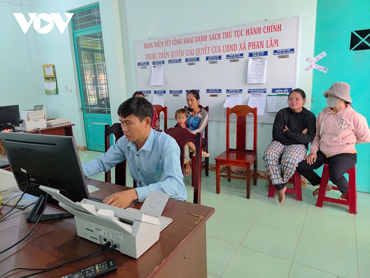 Lâm Đồng: Vận hành bộ máy mới ở xã vùng đồng bào dân tộc thiểu số còn khó khăn