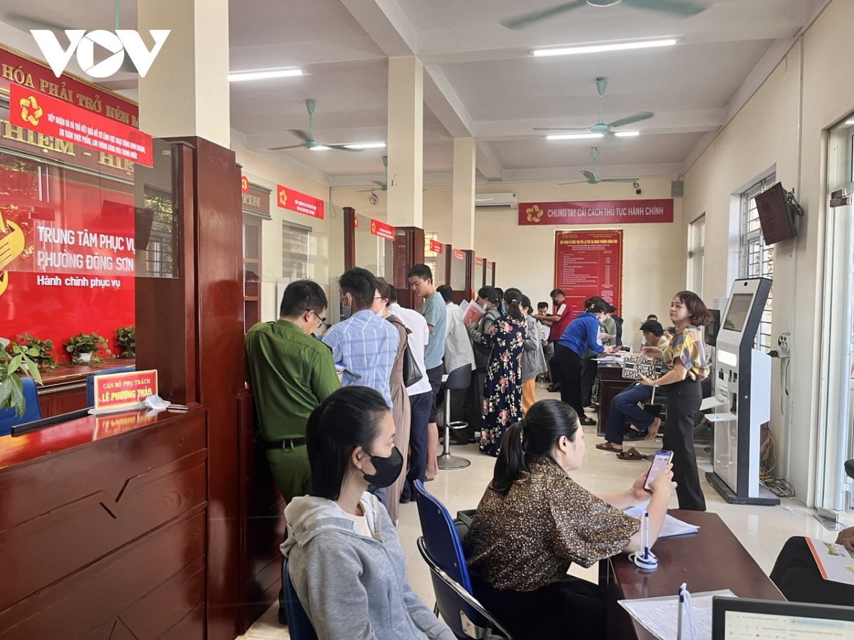 Thanh Hóa tháo gỡ khó khăn cho phó chủ tịch xã, kiêm GĐ trung tâm hành chính công