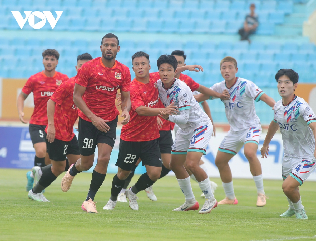 khởi tranh giải bóng đá thiên long tournament 2025 thaigroup cup hình ảnh 5 khoi tranh giai bong da thien long tournament 2025 thaigroup cup hinh anh 5