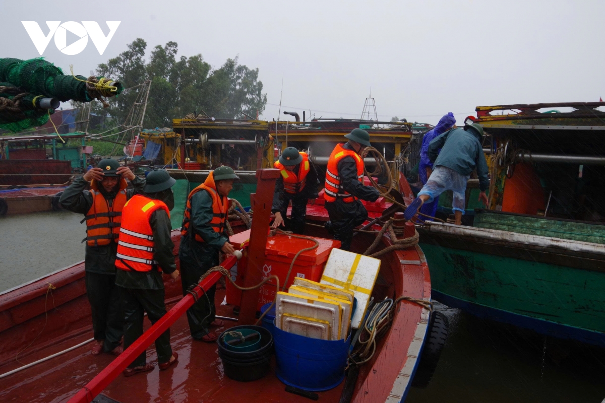 biên phòng ninh bình thành lập 4 đoàn kiểm tra công tác chống bão tại các điểm xung yếu hình ảnh 1 bien phong ninh binh thanh lap 4 doan kiem tra cong tac chong bao tai cac diem xung yeu hinh anh 1