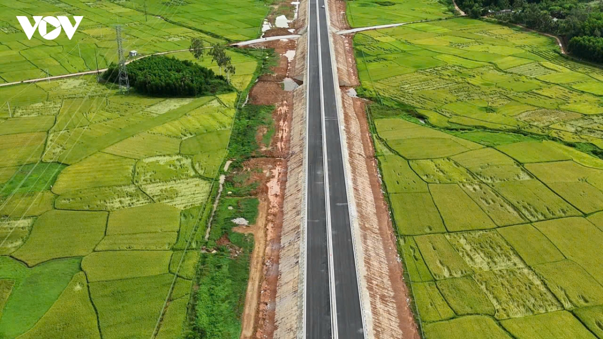 khong co ngay nghi le tren cac du an cao toc trong diem, quyet tam ve dich truoc tien do hinh anh 4