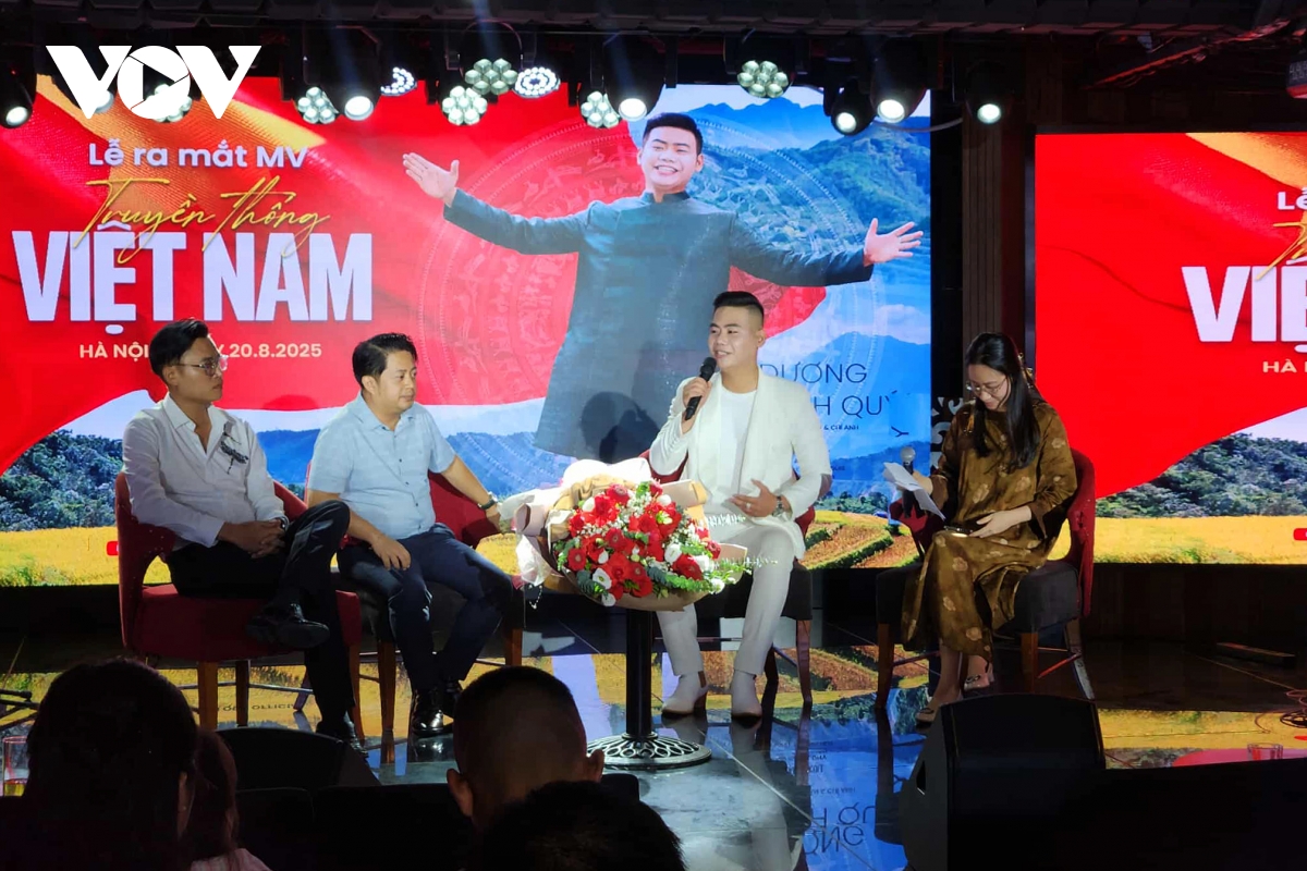 ca si 10x duong minh quy dua hich tuong si vao mv dau tay hinh anh 1