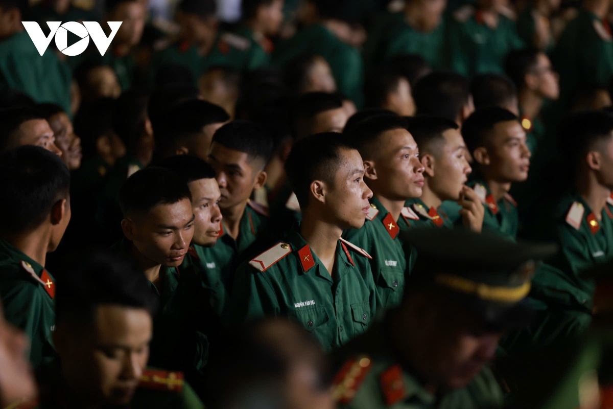 khan gia song lai khi the cach mang qua dem nghe thuat thoi co vang hinh anh 12