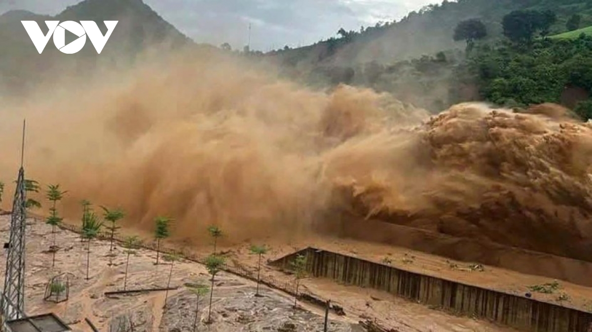 Dien Bien flashfloods leave 11 dead or missing, isolate dozens of villages