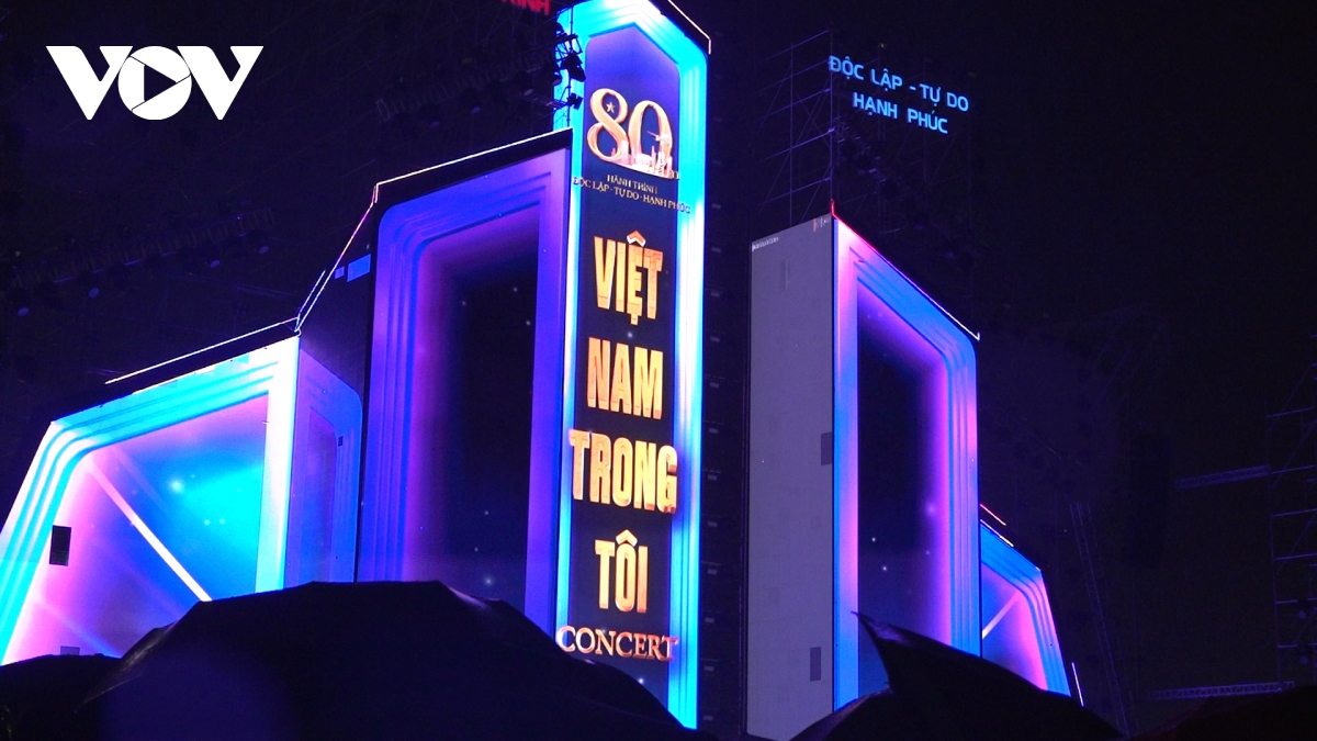 Bùng nổ cảm xúc với "Việt Nam trong tôi" - Đêm nhạc thắp sáng niềm tự hào dân tộc