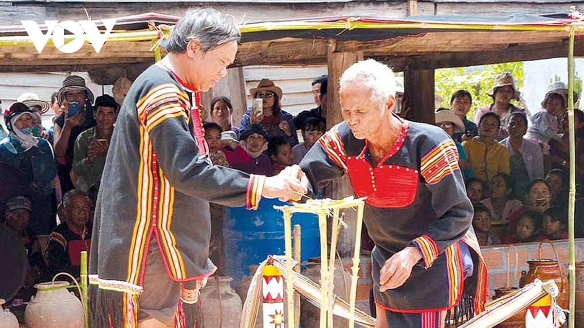 Đặc sắc Lễ cầu mưa “Yang Pơtao Apui” ở xứ sở của Vua Lửa