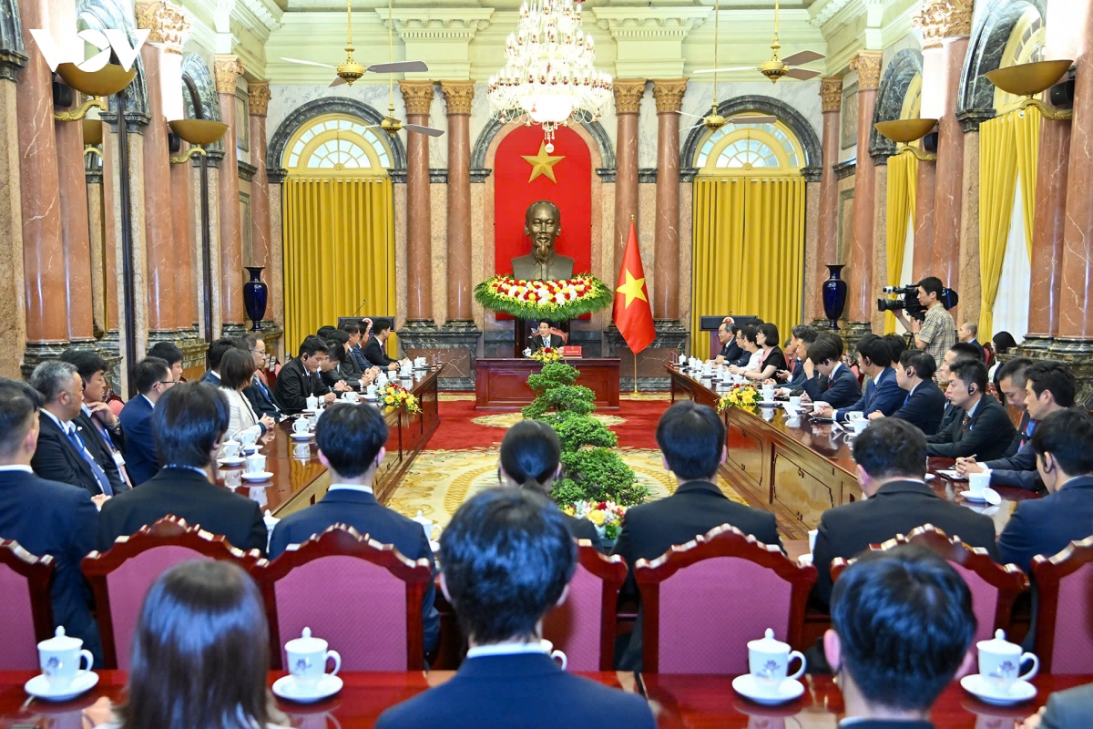 chu tich nuoc luong cuong tiep truong ban thanh nien Dang dan chu tu do nhat ban hinh anh 5