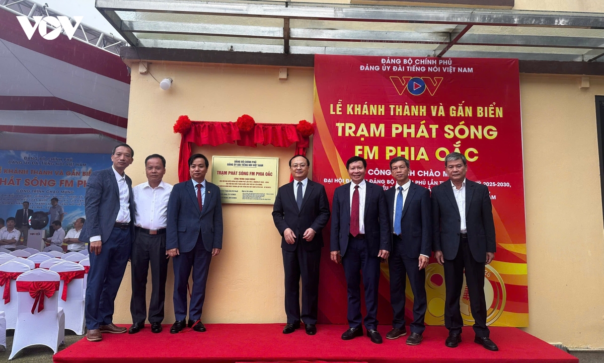 vov khanh thanh va gan bien tram phat song fm phia oac - cao bang hinh anh 1