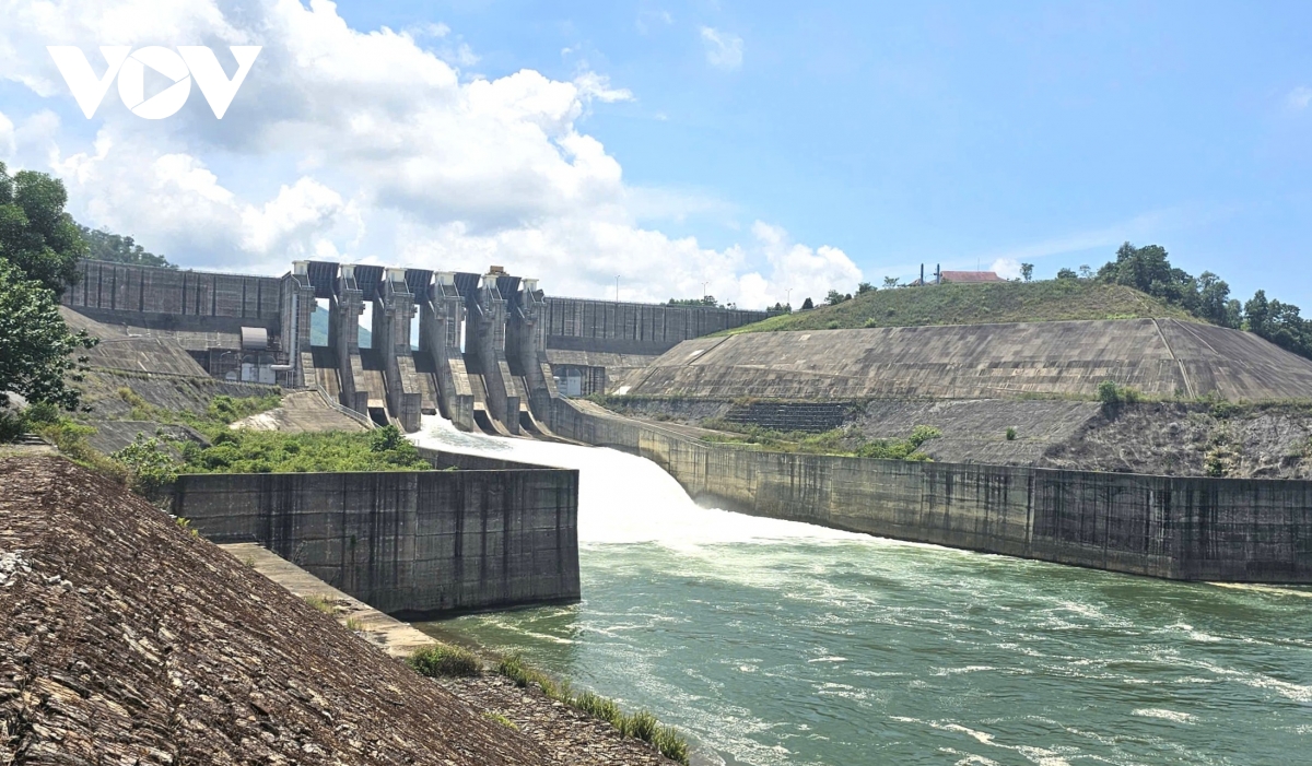 thanh pho hue dieu chinh thoi gian tuu truong tu ngay 25 8 sang ngay 28 8 hinh anh 1